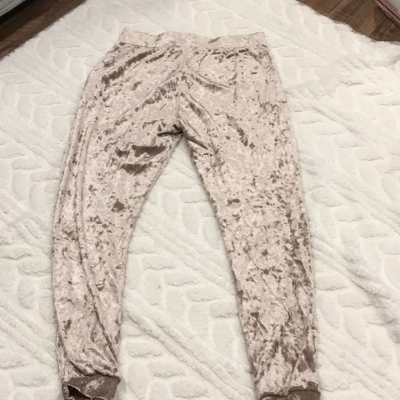 Velvet Mocha joggers with side pockets - Picture 7 of 7